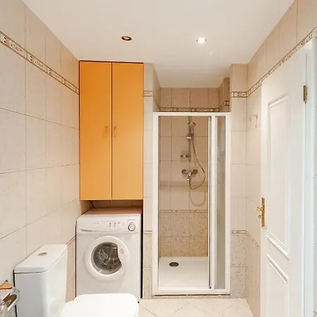 Family 2 Bedroom In The Centre - By Wishlist 아파트 *
