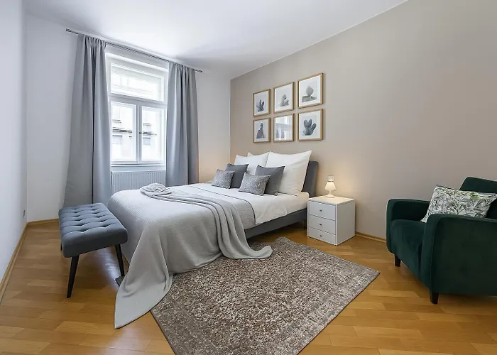 Family 2 Bedroom In The Centre - By Wishlist Apartmán *