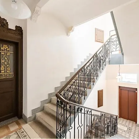 Family 2 Bedroom In The Centre - By Wishlist Apartamento *