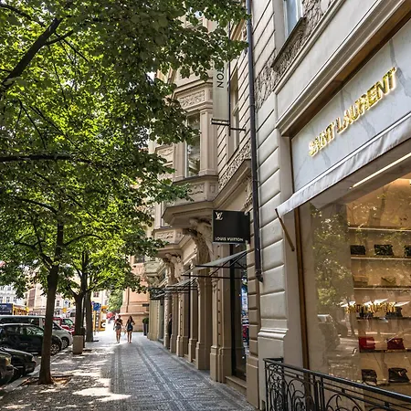 Family 2 Bedroom In The Centre - By Wishlist Praga